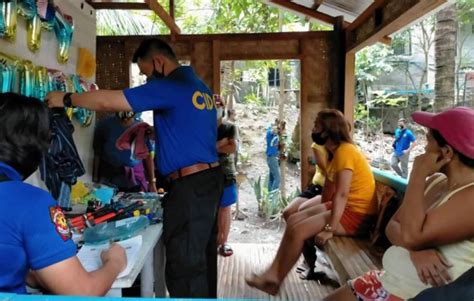 Cybersex operator falls in police raid in Southern Leyte.